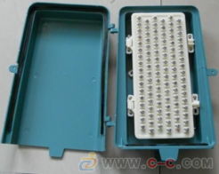 室外电话分线盒与配线架 通信配线系统的关键组成